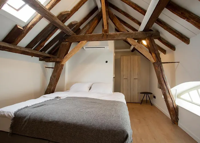 Short Apartamento Venlo